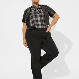 NWT Torrid Georgette Tie Neck Sleeveless Blouse